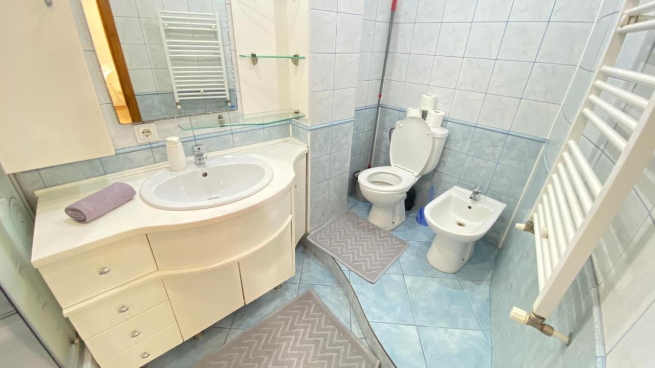 Ultracentral Apartment Puskin Street Kischinau Exterior foto